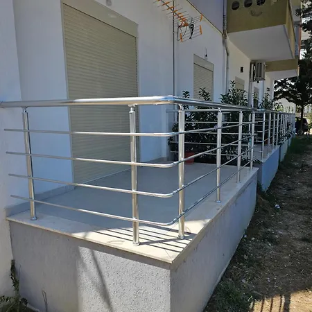 Apartament Golem * Golem (Tirana)