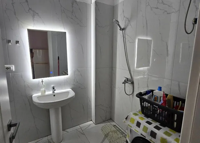 Apartament Golem * Golem (Tirana)